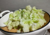 花菜的做法,八种家常做法，营养美味轻松学